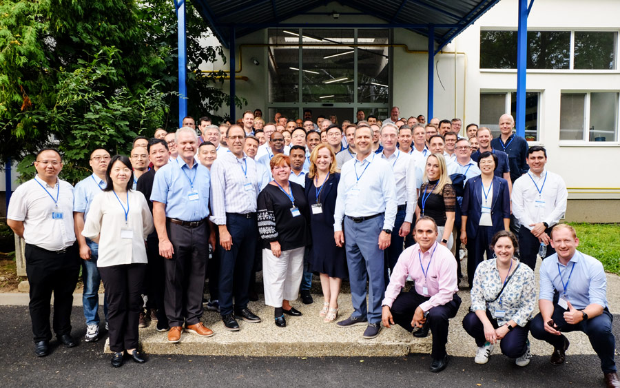 Amphenol AUTOMOTIVE Team